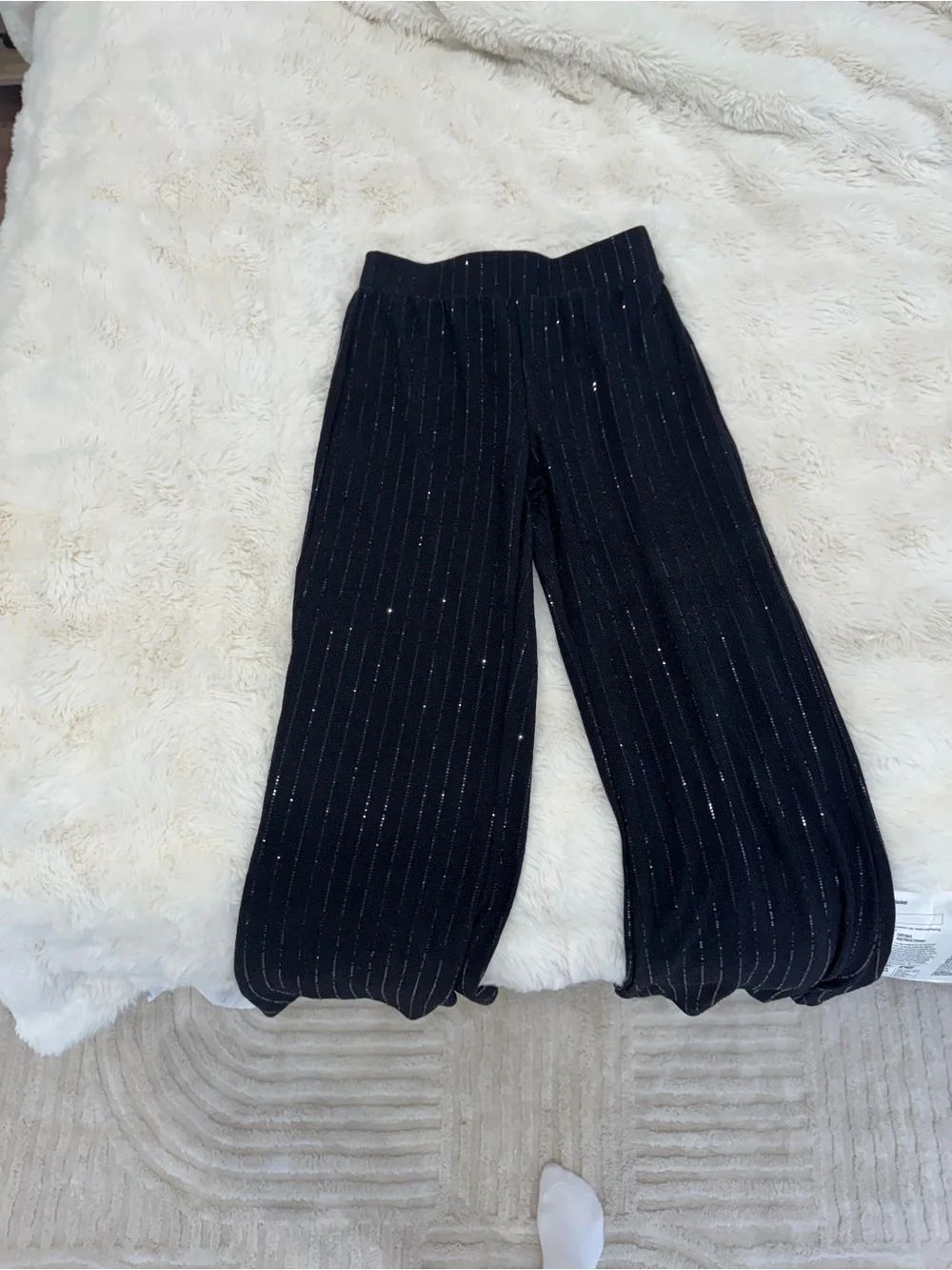 NWOT The Noli Shop Black sequin pants XS